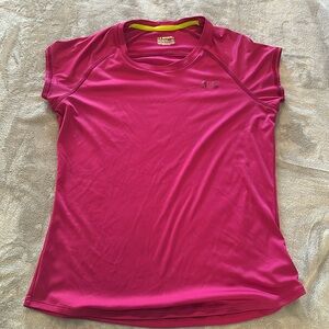 Under-armour heat gear semi fitted:sport shirt.